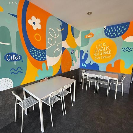 Albergue Lecer Sobrado Porta Bagian luar foto